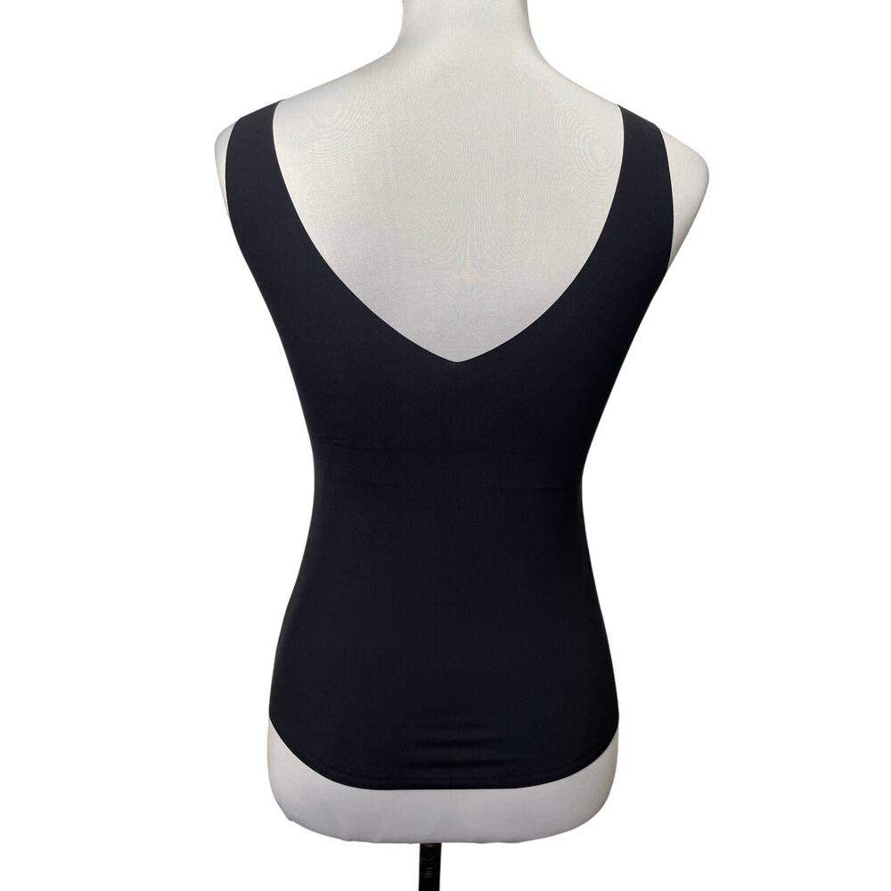 EUC – Honeylove LiftWear V‑Neck Support Tank in Vamp Black - Picture 2 of 3